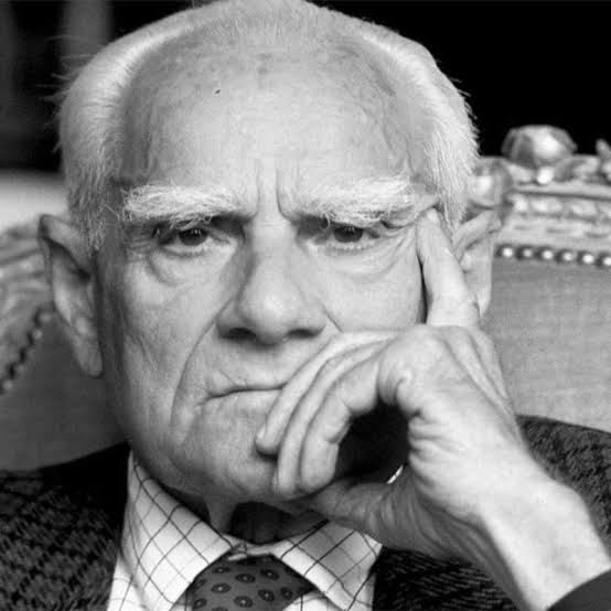 Alberto Moravia